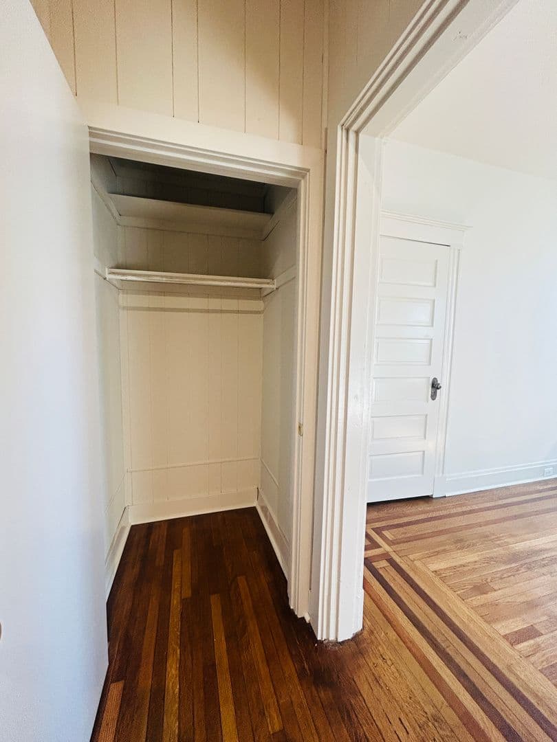 Covington Apartment: 1923 Greenup St. - Unit 3