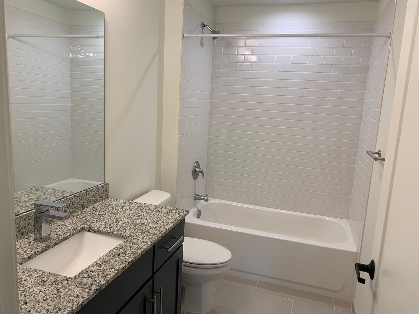 Bellevue Apartment: 239 Grandview Ave.