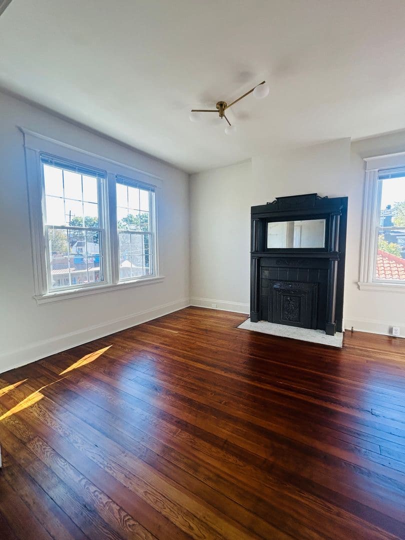 Covington Apartment: 1923 Greenup St. - Unit 2
