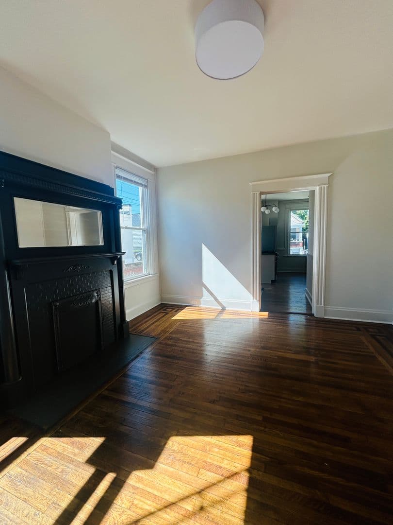 Covington Apartment: 1923 Greenup St. - Unit 3