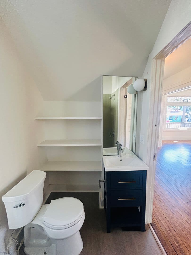 Covington Apartment: 1923 Greenup St. - Unit 1