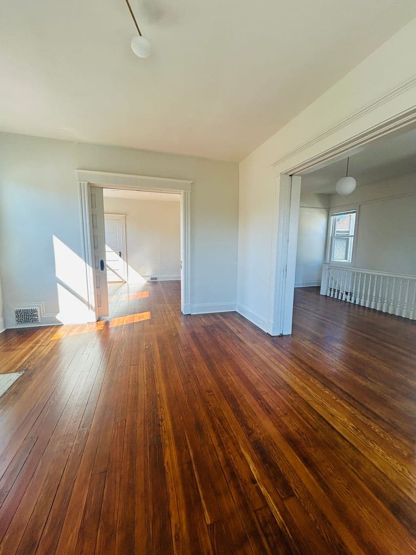 Covington Apartment: 1923 Greenup St. - Unit 2