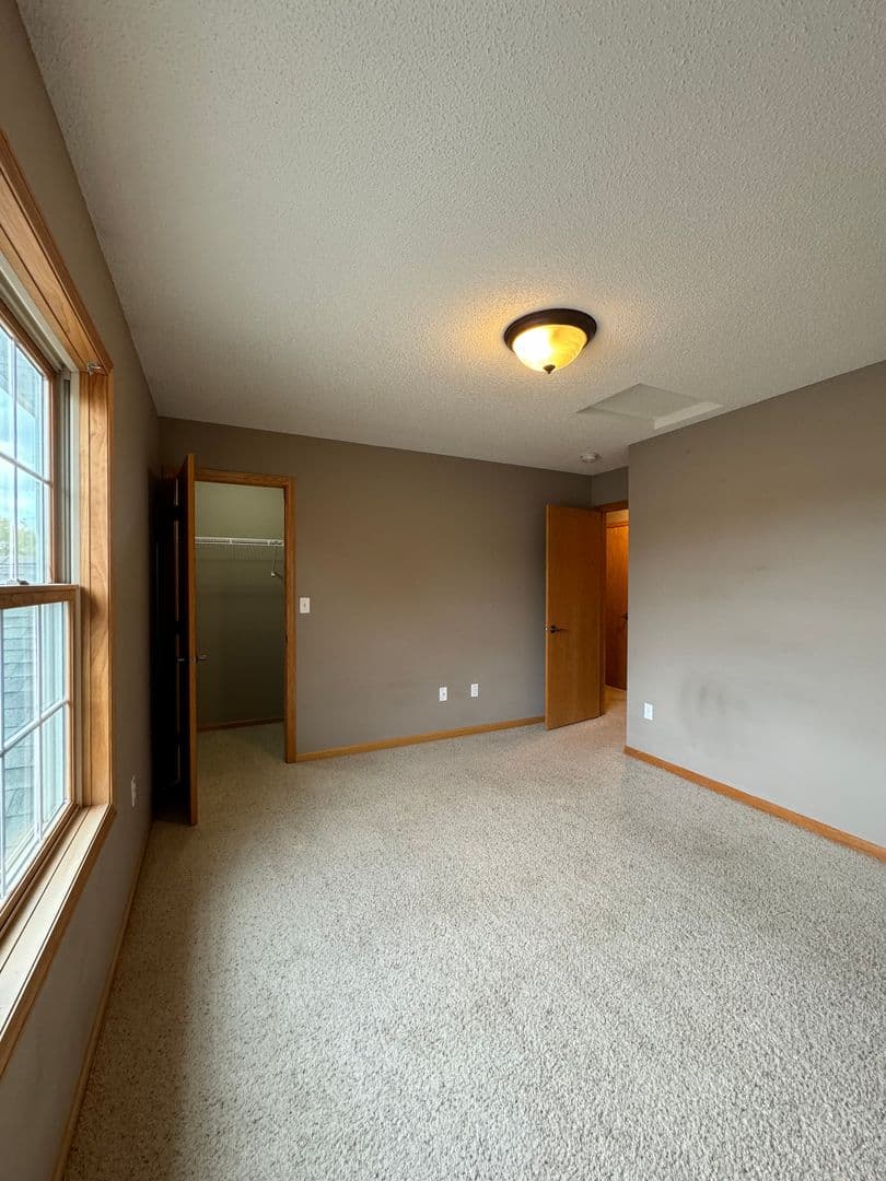 Rochester Townhome: 3022 Venice Ln. N.W.