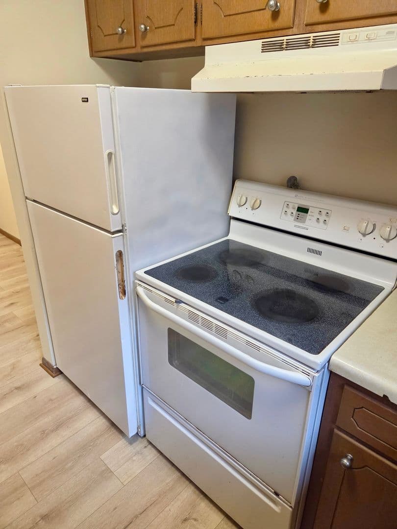 Rochester Apartment: 315 27th Street NE