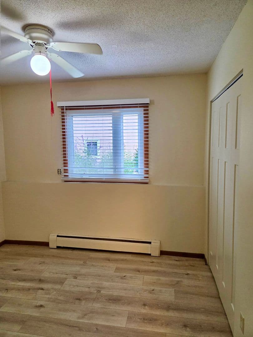 Rochester Apartment: 315 27th Street NE