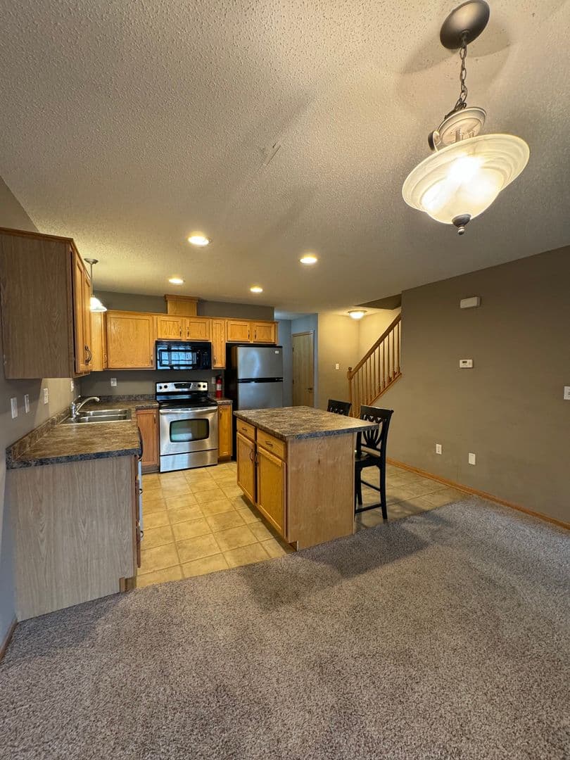 Rochester Townhome: 3022 Venice Ln. N.W.