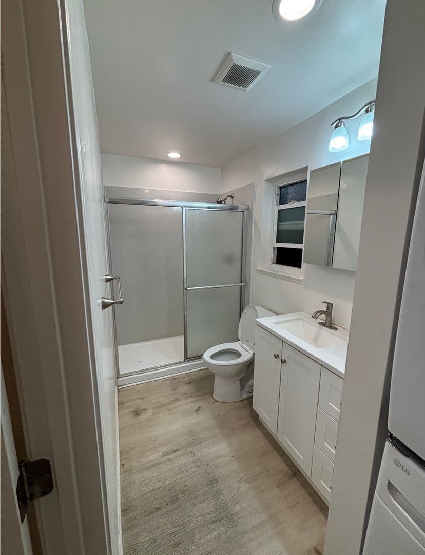 Fremont Apartment: 350 Franciscan Court
