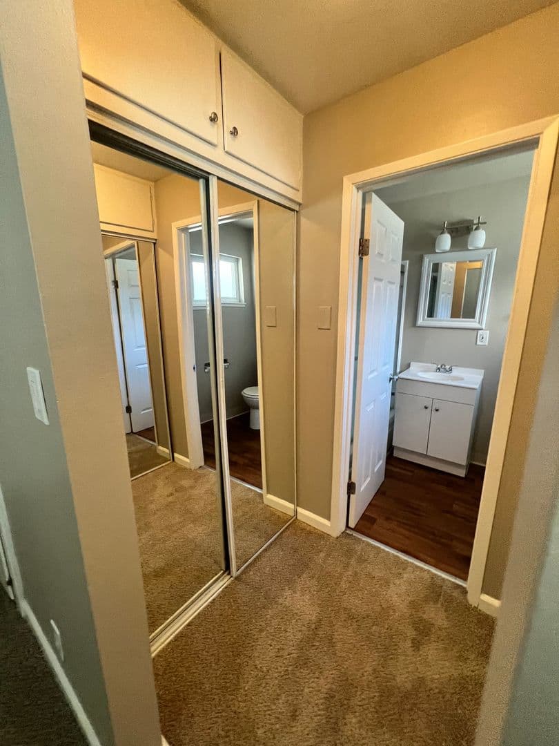 San Jose Apartment: 51 Glen Eyrie