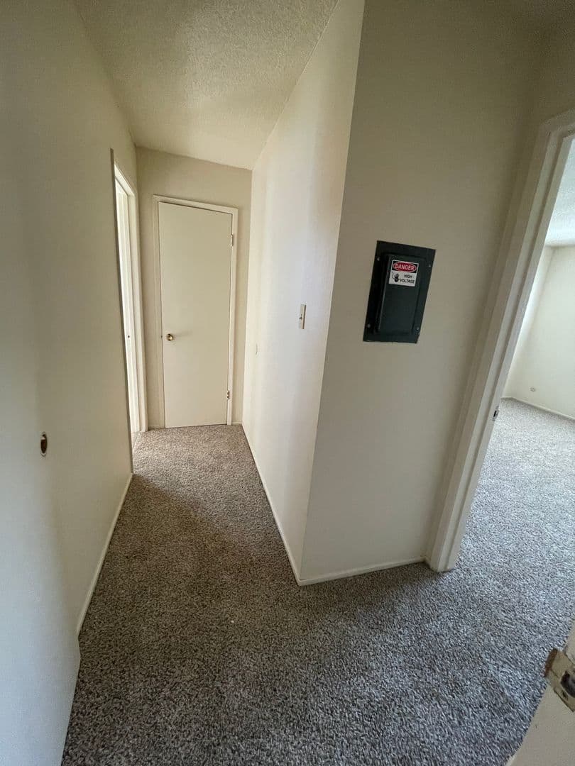 San Jose Apartment: 2905 Old Almaden Road