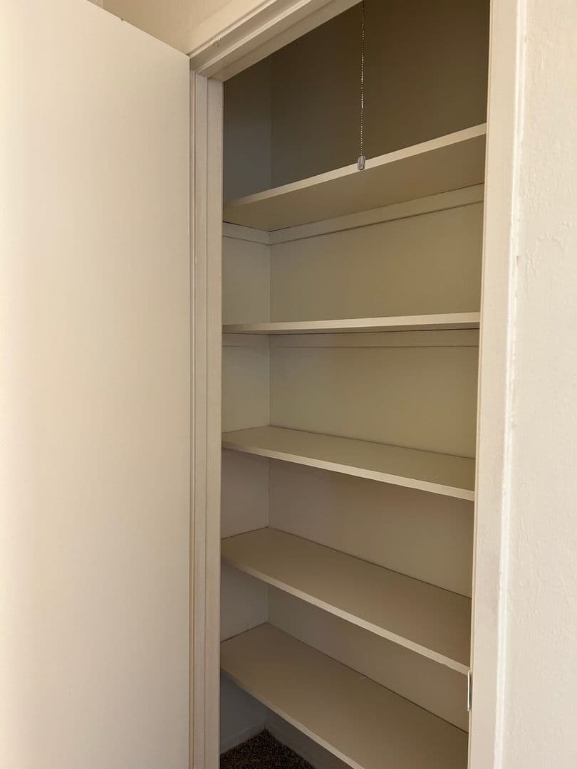 Campbell Apartment: 178 Echo Avenue