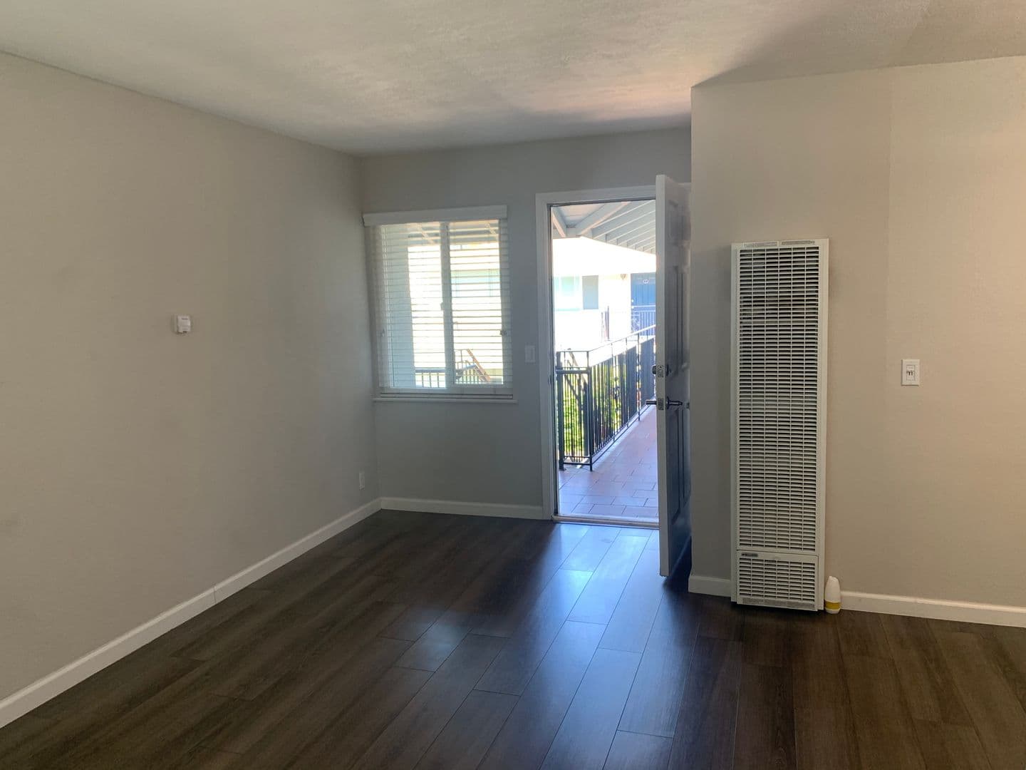 San Jose Apartment: 1895 The Alameda
