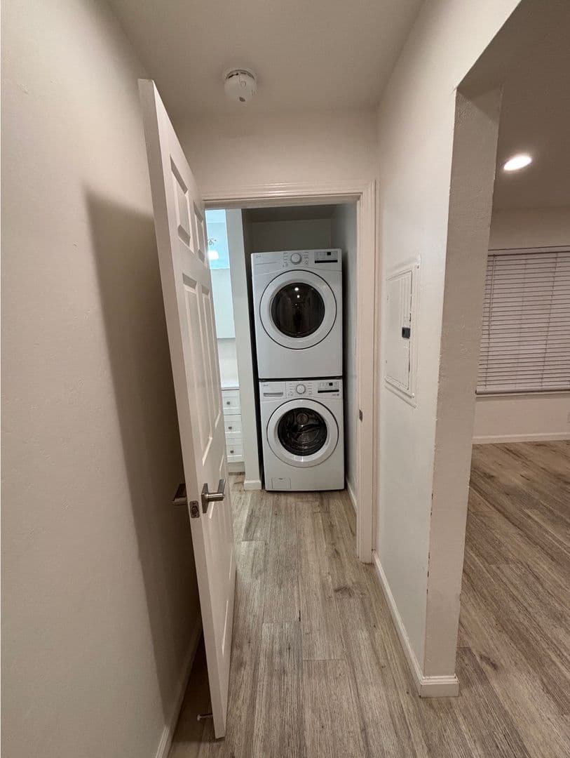 Fremont Apartment: 350 Franciscan Court