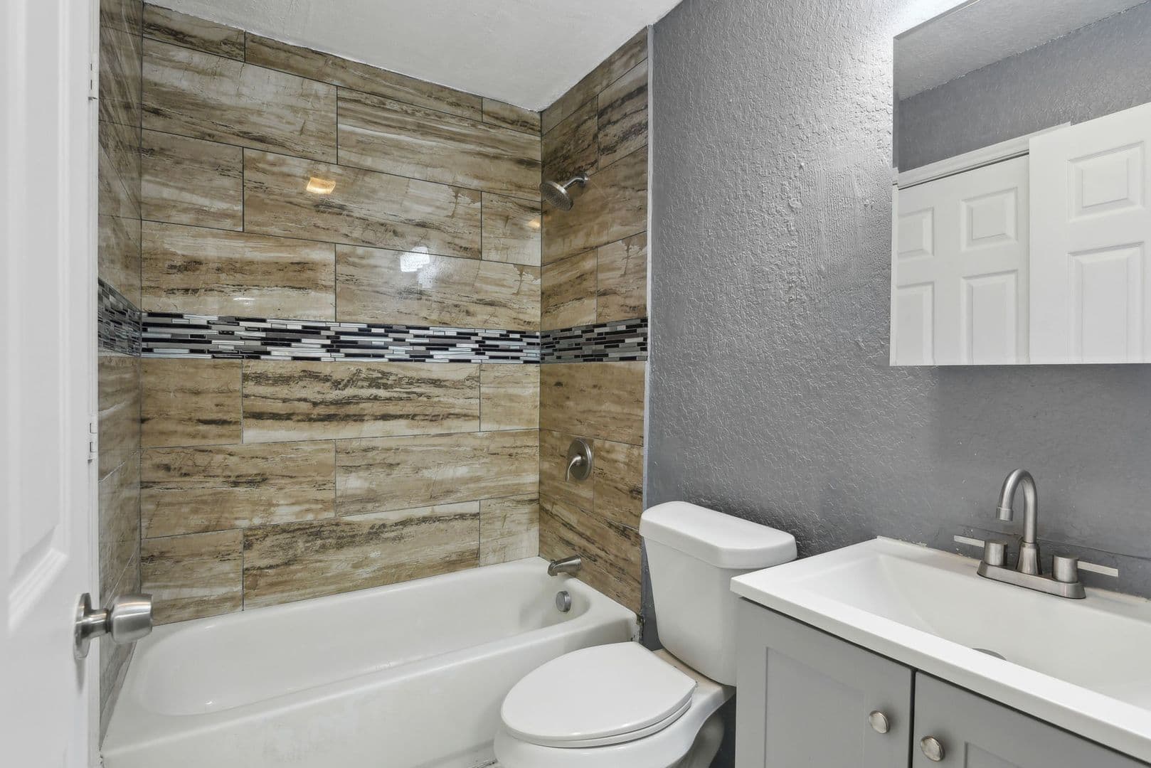 San Antonio Apartment: 4426 N. Hein Road