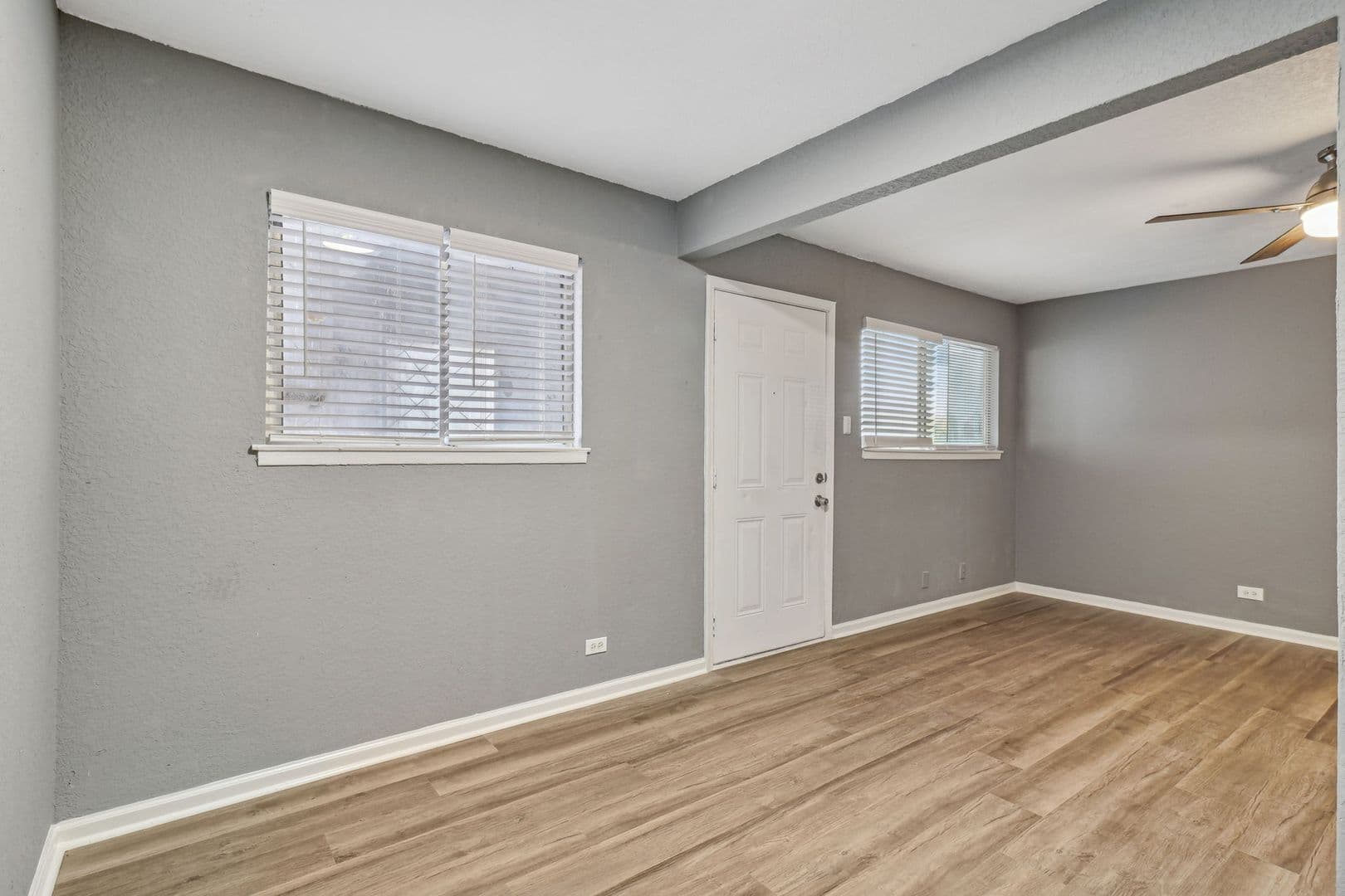 San Antonio Apartment: 2531 clara ln