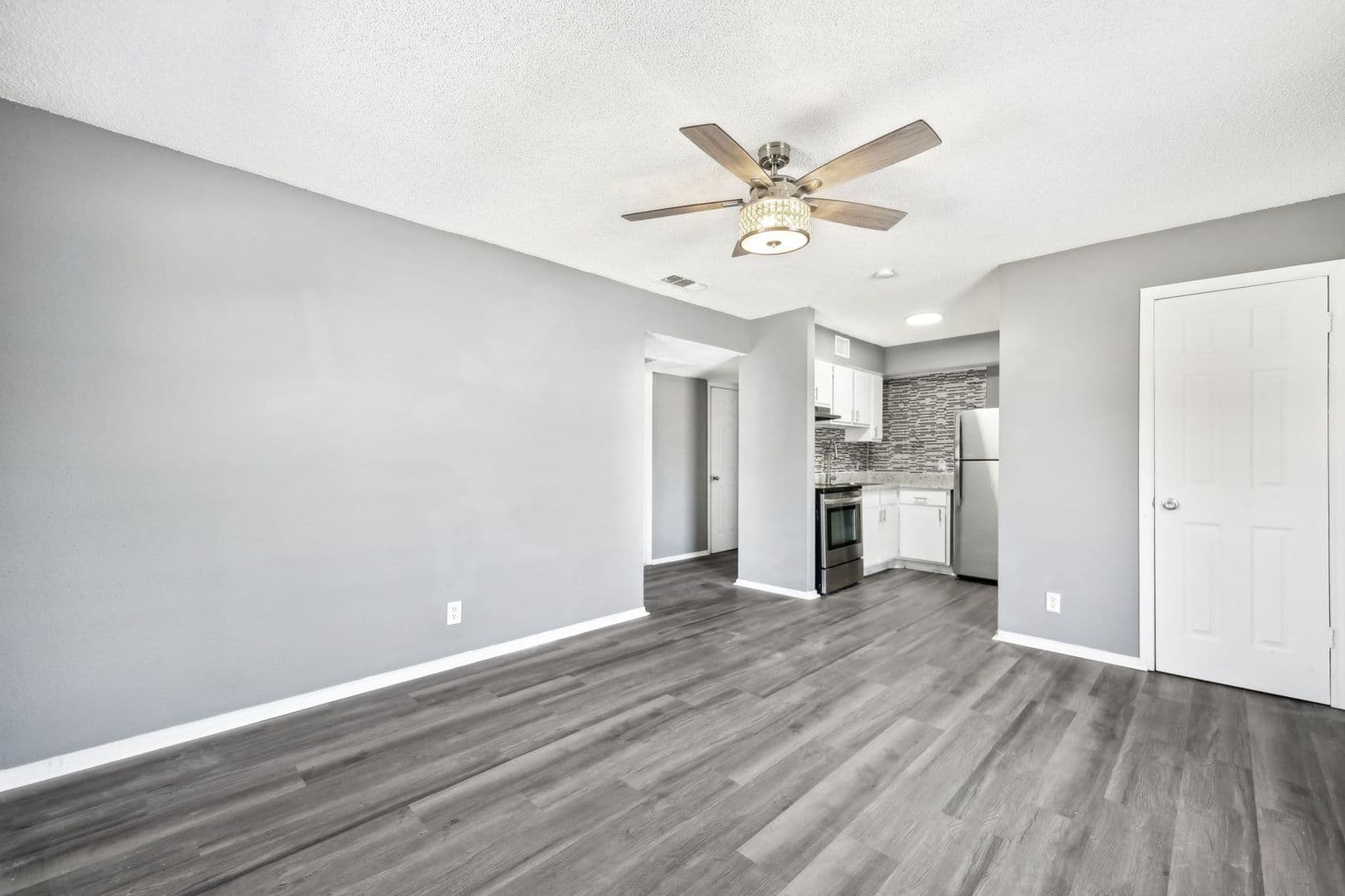 San Antonio Apartment: 4438 N. Hein Road