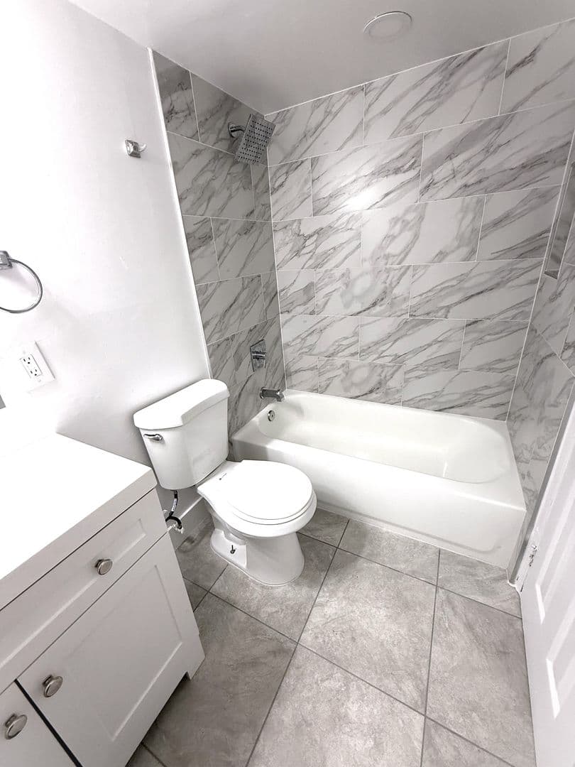 Las Vegas Apartment: 1720 Rexford Drive