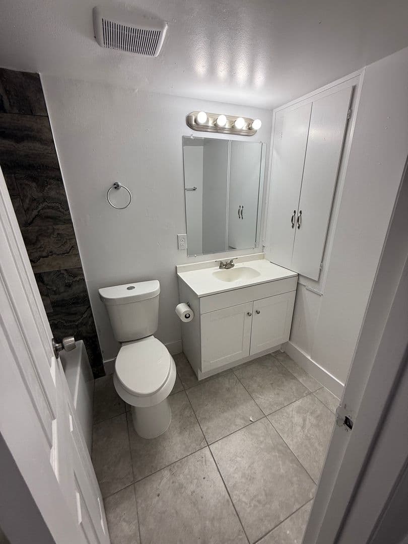 Las Vegas Apartment: 1720 Rexford Drive