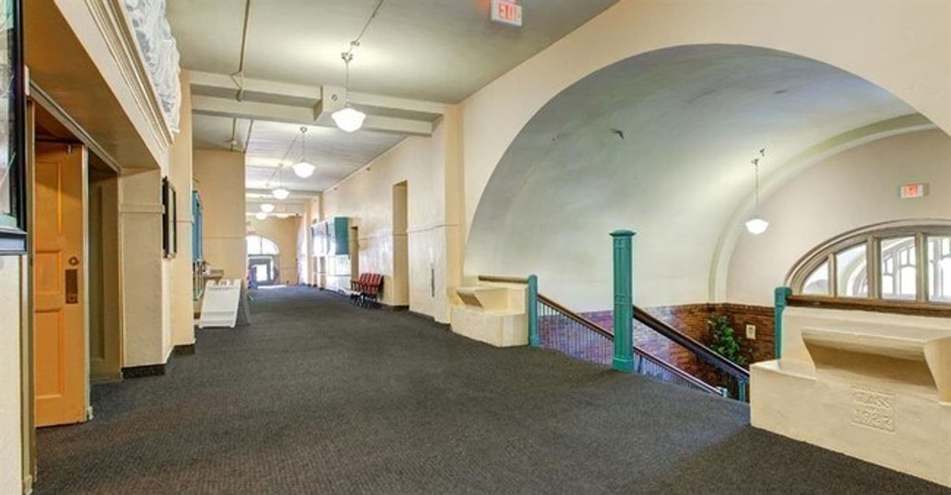 Moline Apartment: 1001 16th