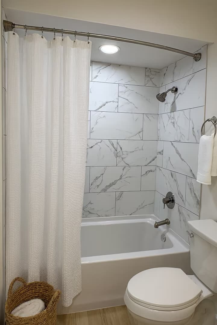 El Paso Apartment: 9800 Montana Ave