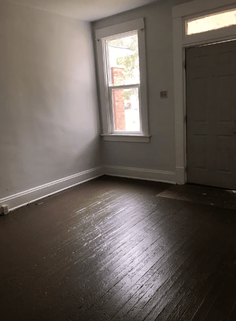 Columbus Apartment: 62-68 S. Harris Ave
