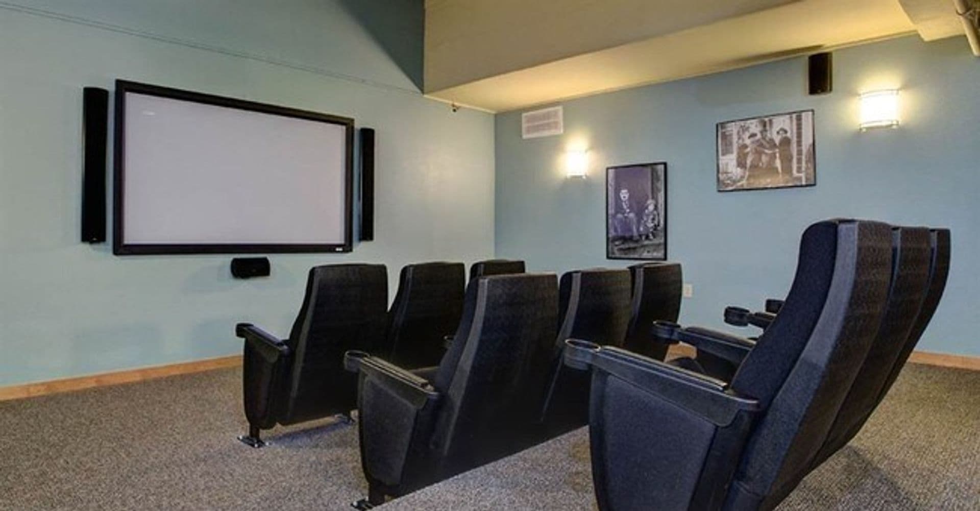 Moline Apartment: 1001 16th