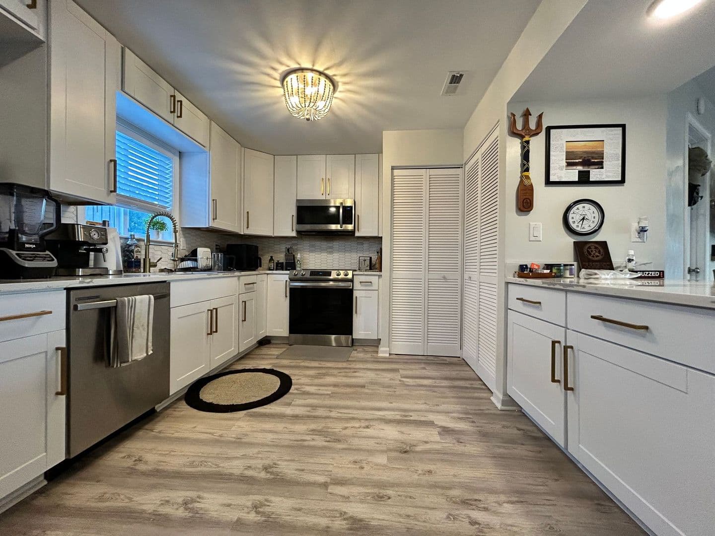 NORFOLK House: 3724 PRETTY LAKE AVE