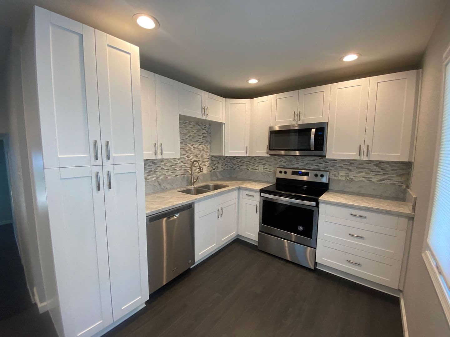 Virginia Beach House: 804 Romney Lane