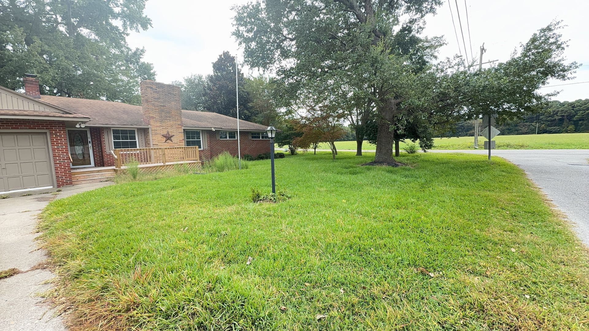 Portsmouth House: 3301 Brookside Ln