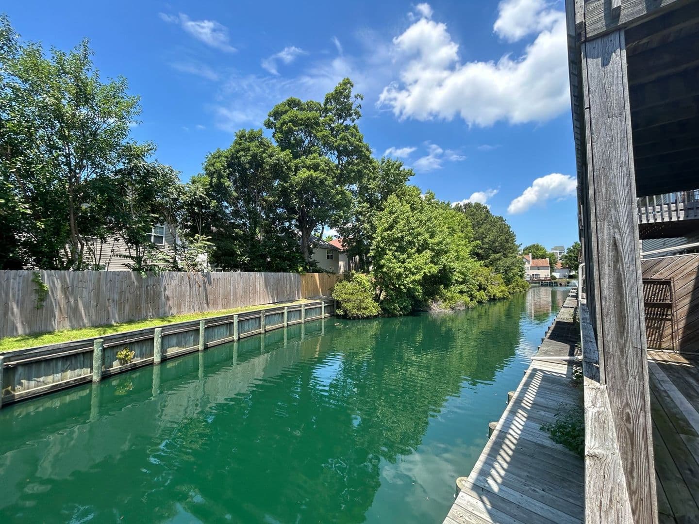 Virginia Beach Condo: 897 Gas Light Ln