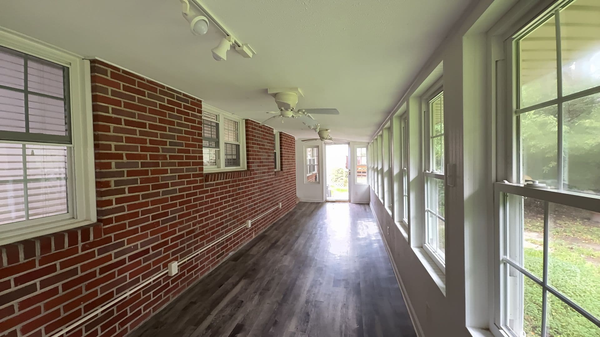 Portsmouth House: 3301 Brookside Ln