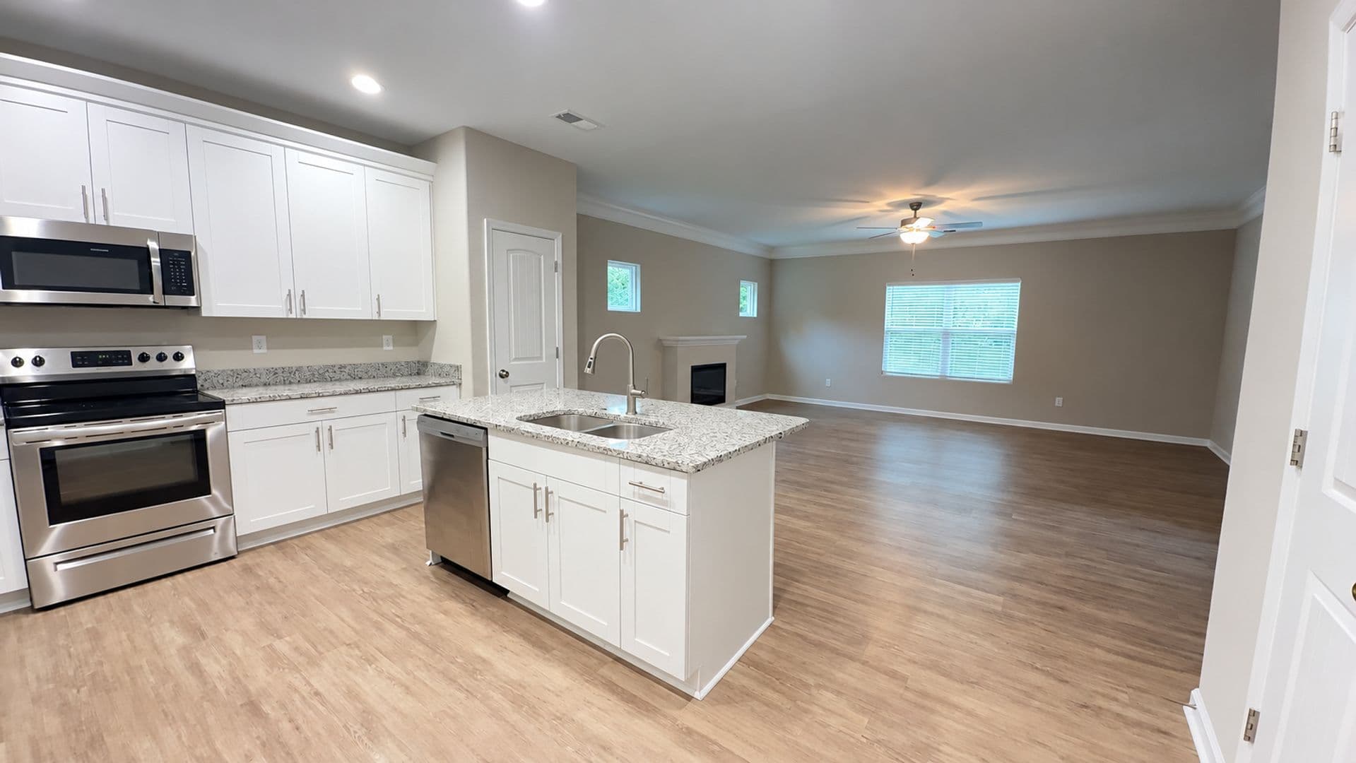 Norfolk House: 5236 Ashby St
