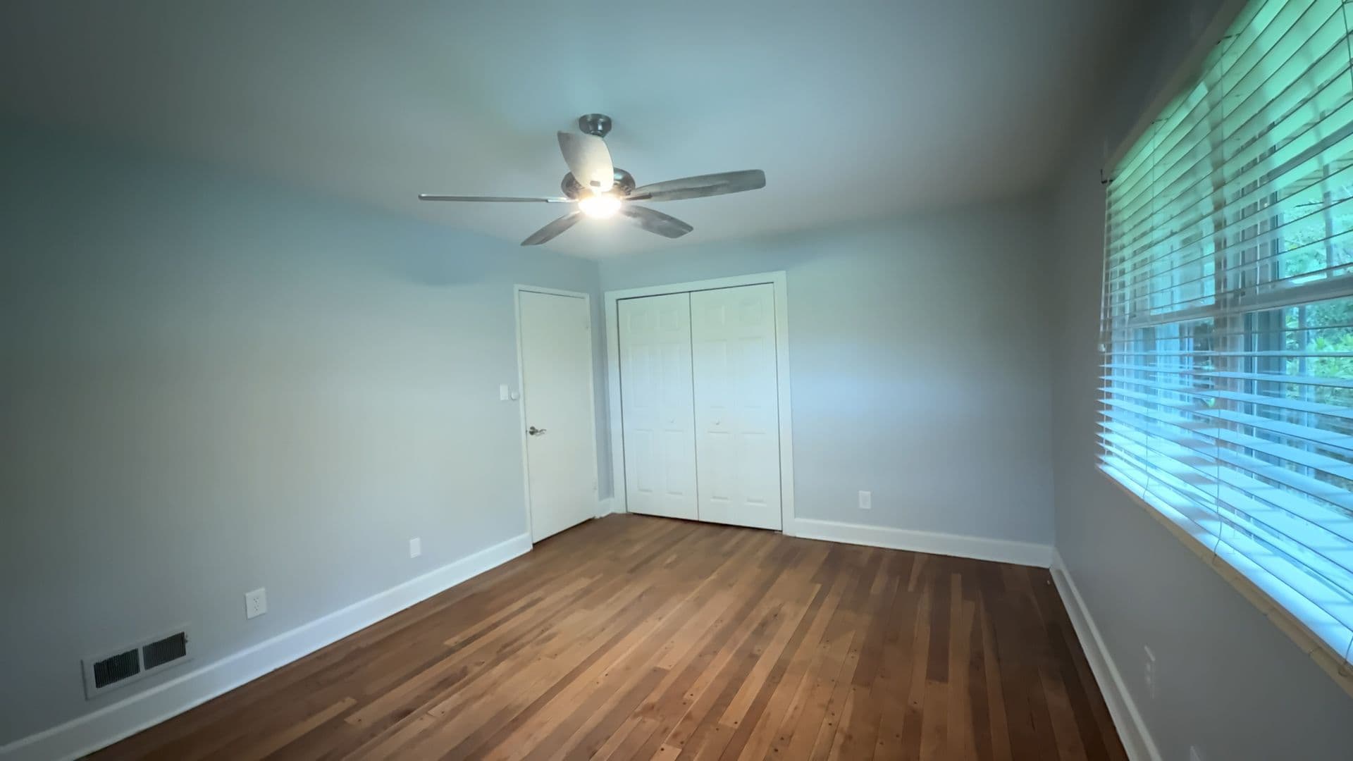 Portsmouth House: 3301 Brookside Ln