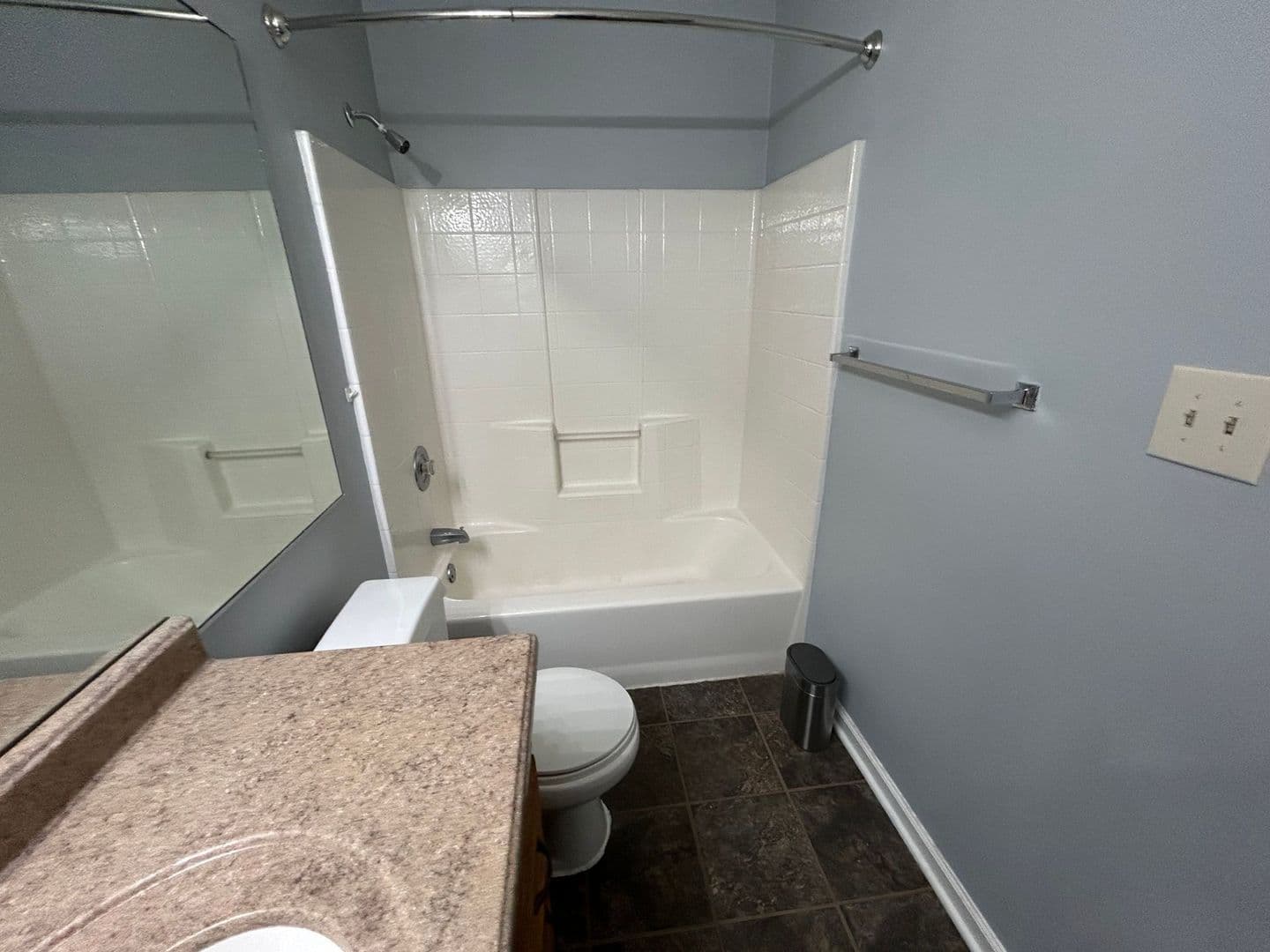 Virginia Beach Condo: 897 Gas Light Ln