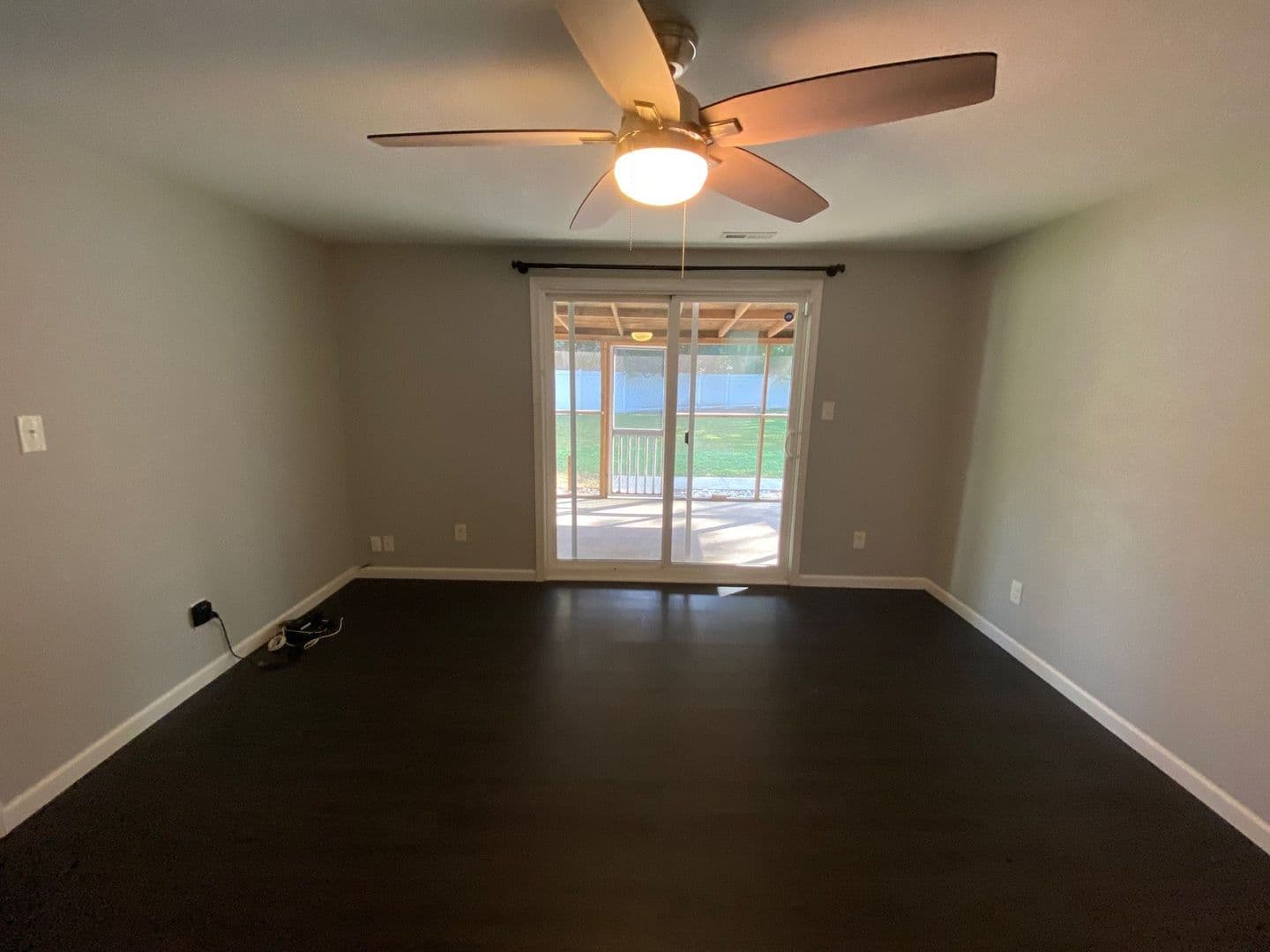 Virginia Beach House: 804 Romney Lane