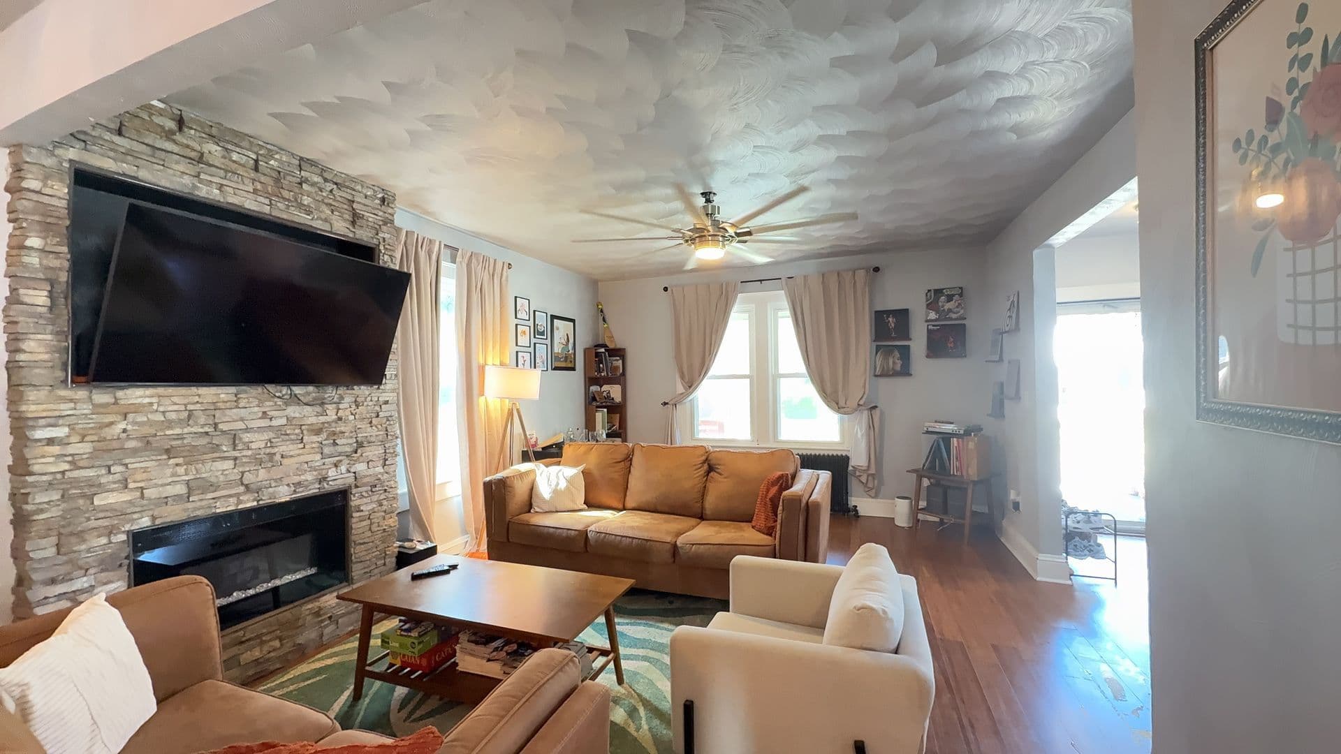 Norfolk House: 1711 Springfield Ave