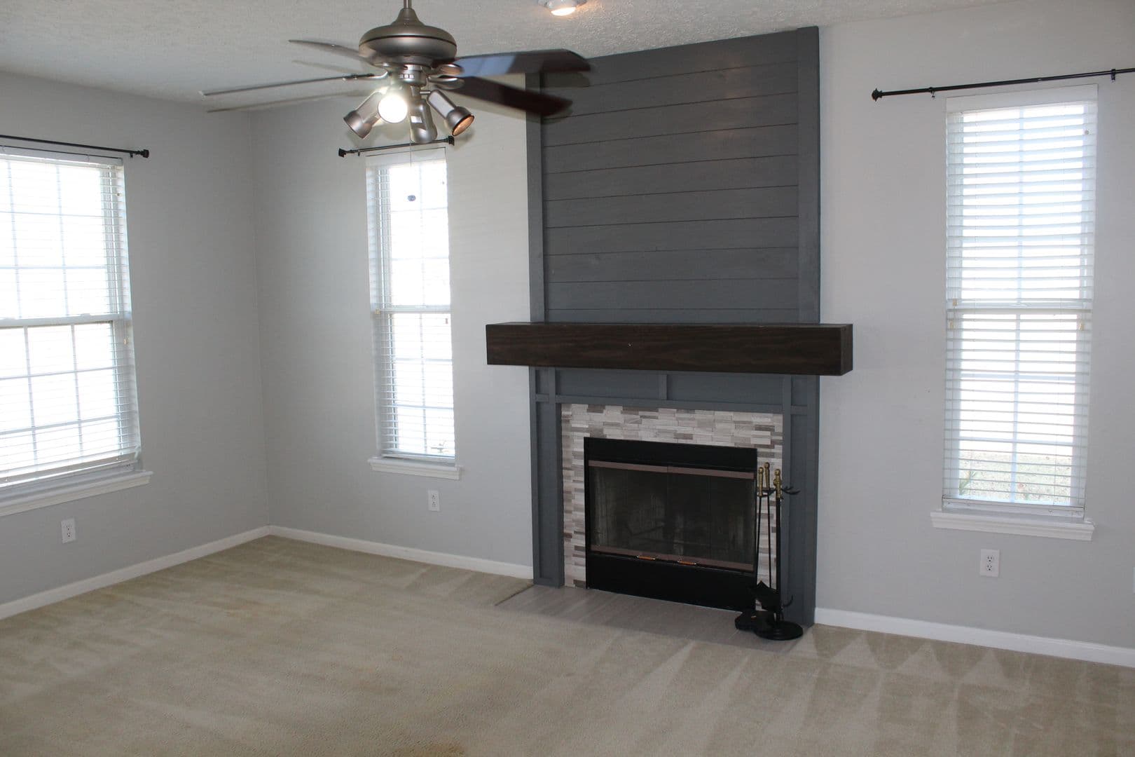 Avon House: 8583 Frosty Rose Dr
