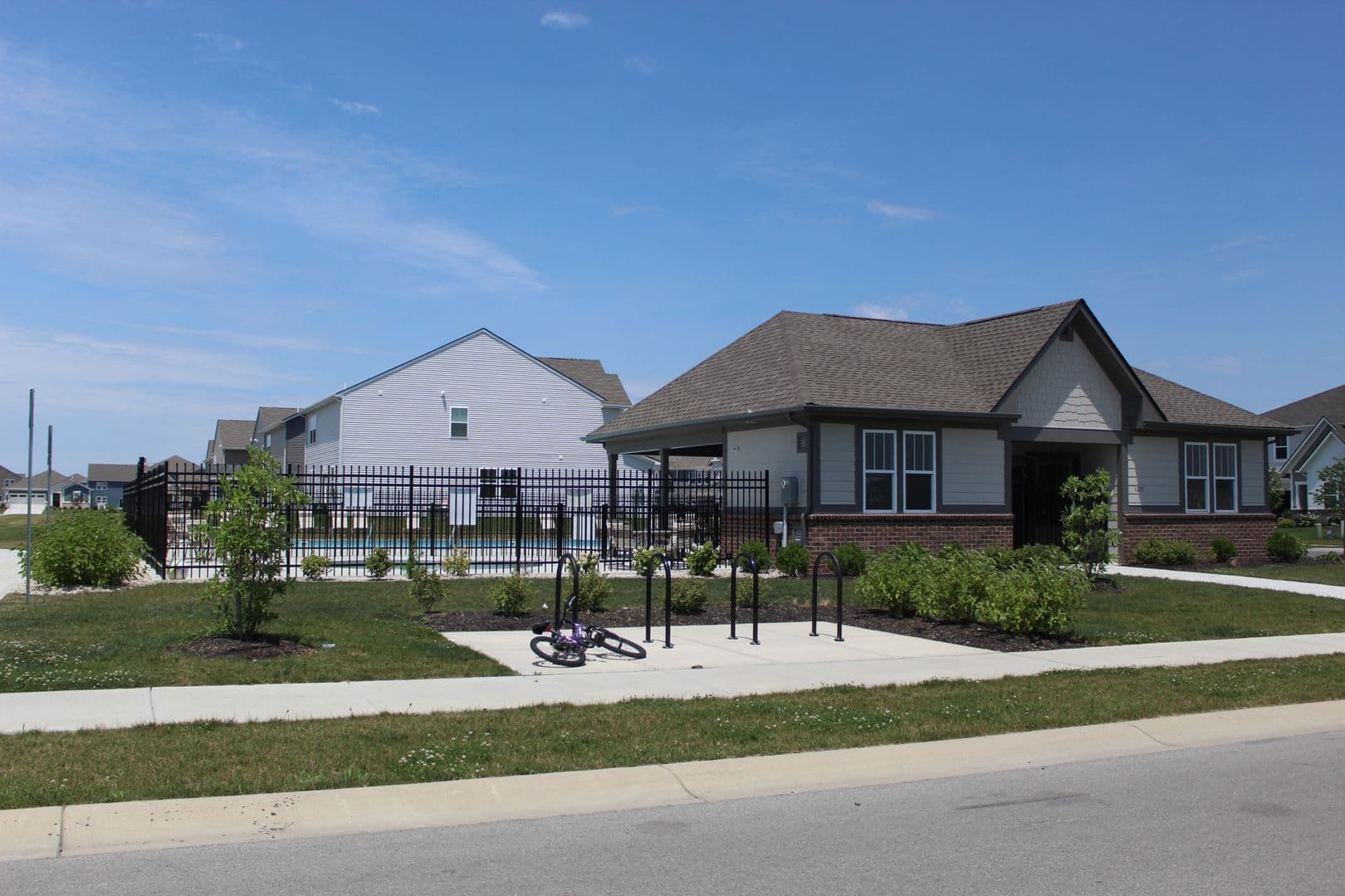 Avon House: 9555 Crossfield Road