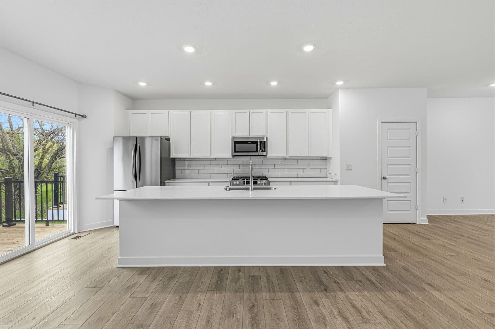 Plainfield House: 5922 Juna Avenue
