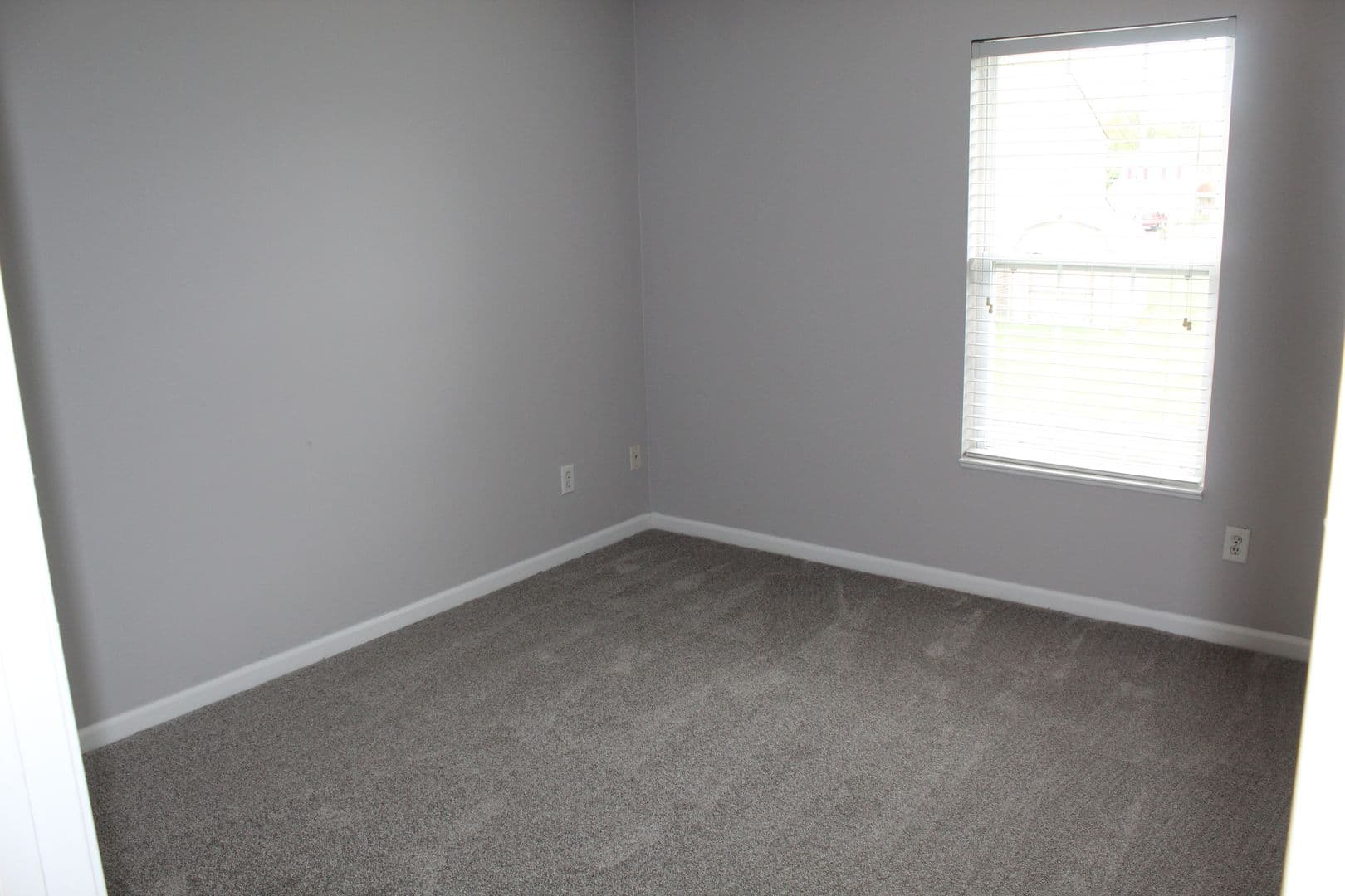 Avon House: 854 Seabreeze Dr