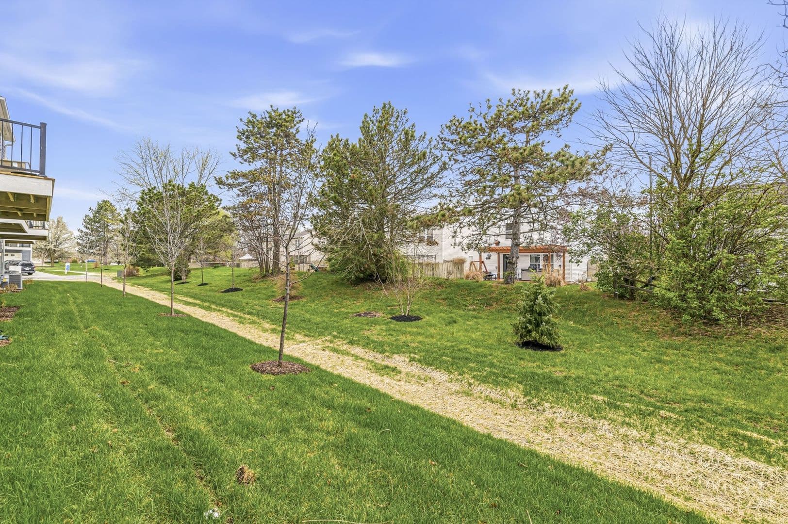 Plainfield House: 5922 Juna Avenue