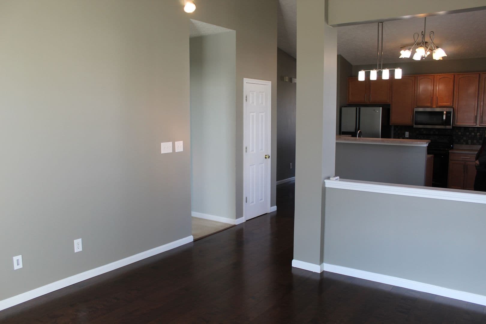 Avon House: 8583 Frosty Rose Dr