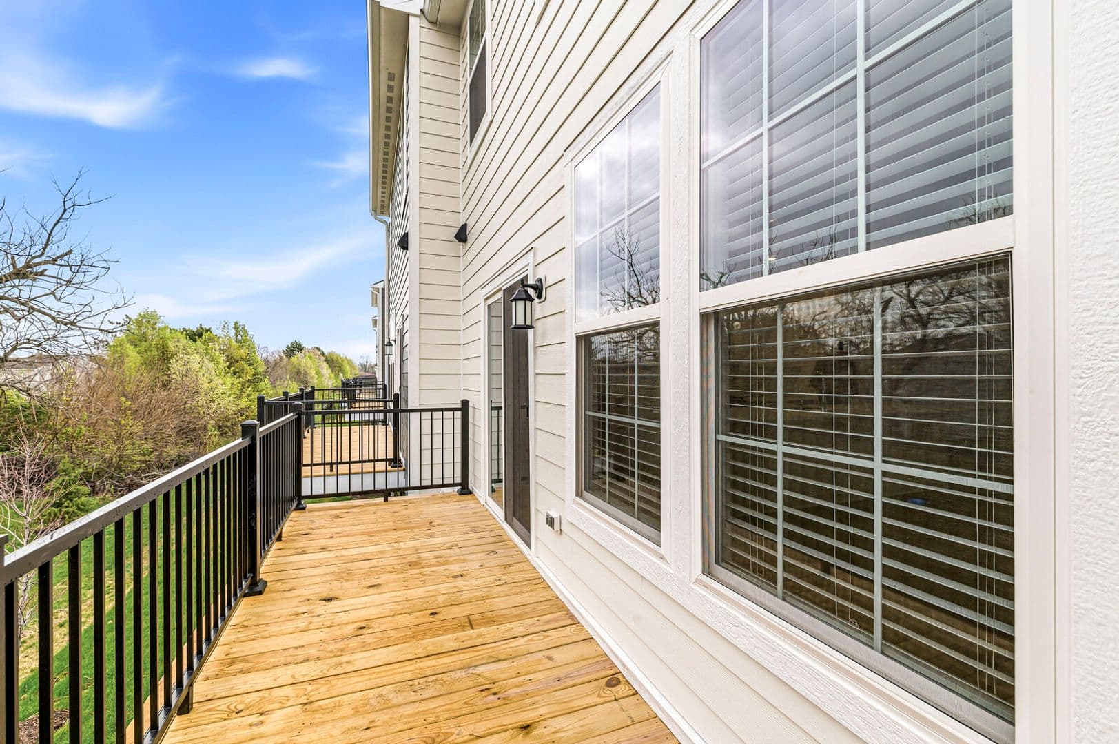Plainfield House: 5922 Juna Avenue