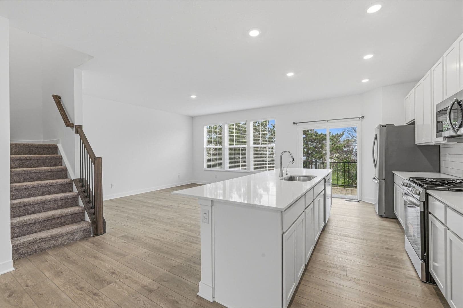 Plainfield House: 5922 Juna Avenue