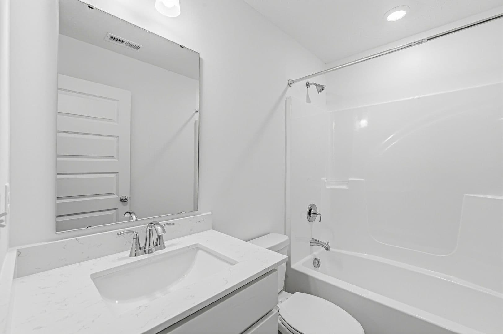 Plainfield House: 5922 Juna Avenue