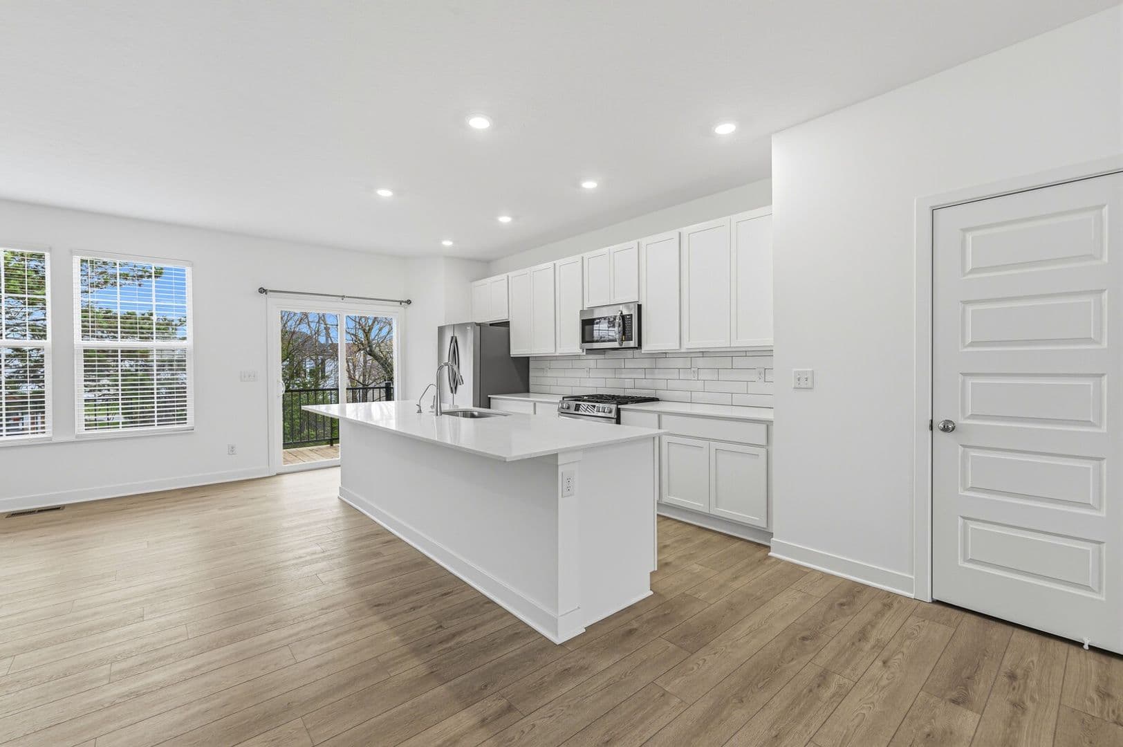 Plainfield House: 5922 Juna Avenue