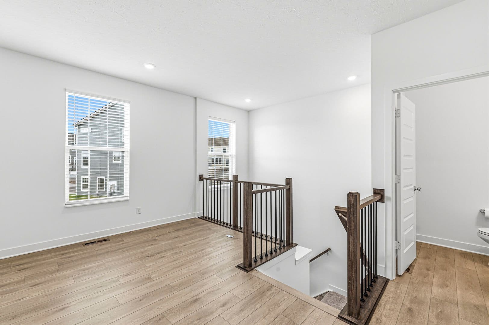 Plainfield House: 5922 Juna Avenue