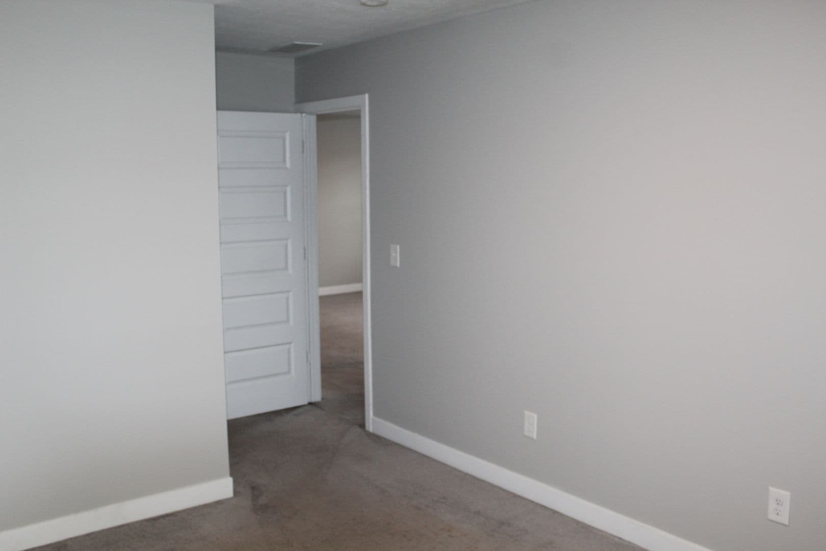 Avon House: 9555 Crossfield Road
