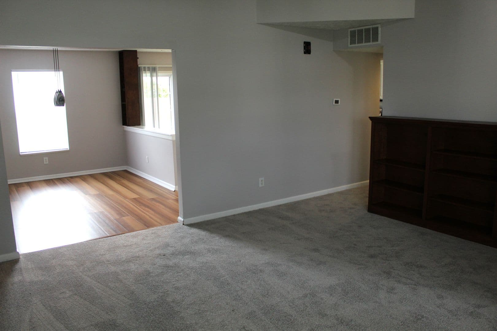 Avon House: 854 Seabreeze Dr
