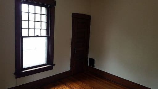 Columbus Apartment: 2137 Waldeck Avenue