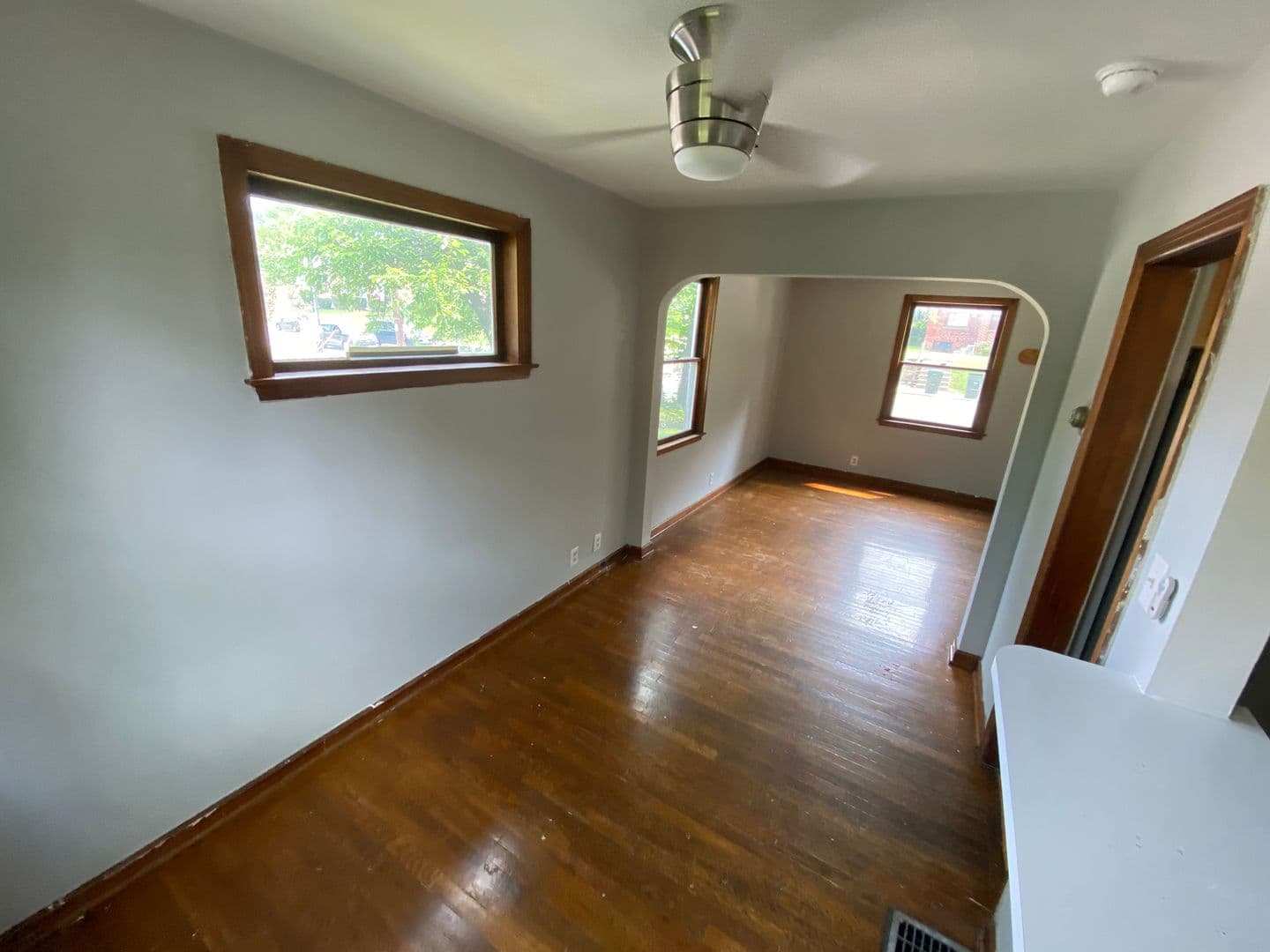 Columbus Apartment: 2549 Neil